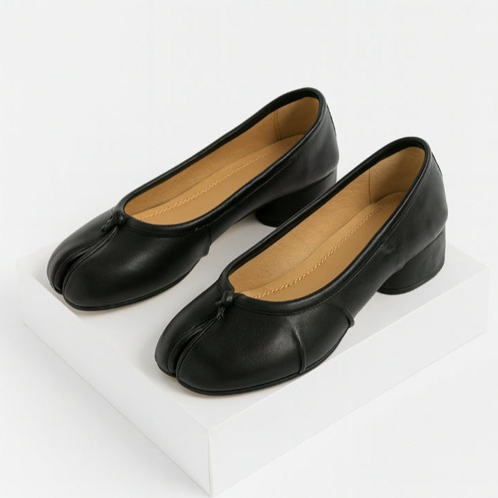 Black Leather Tabi Pumps